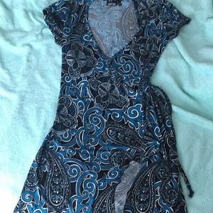Women’s Small Dress